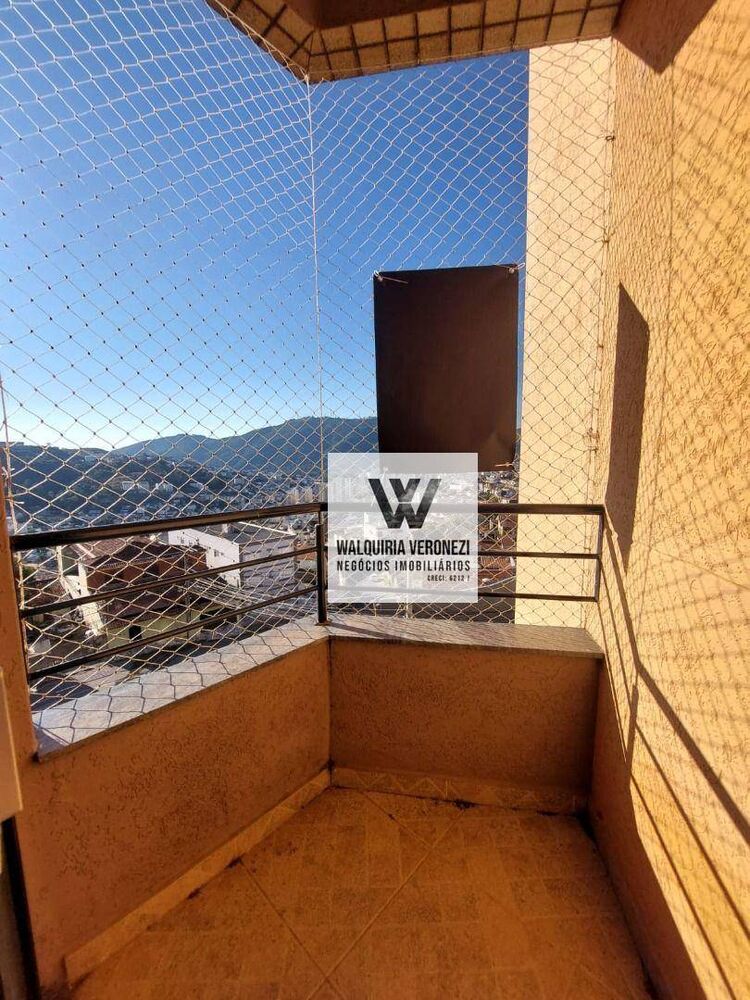 Apartamento à venda com 3 quartos, 110m² - Foto 4