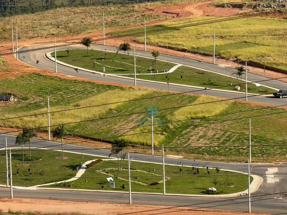 Loteamento e Condomínio, 250 m² - Foto 1