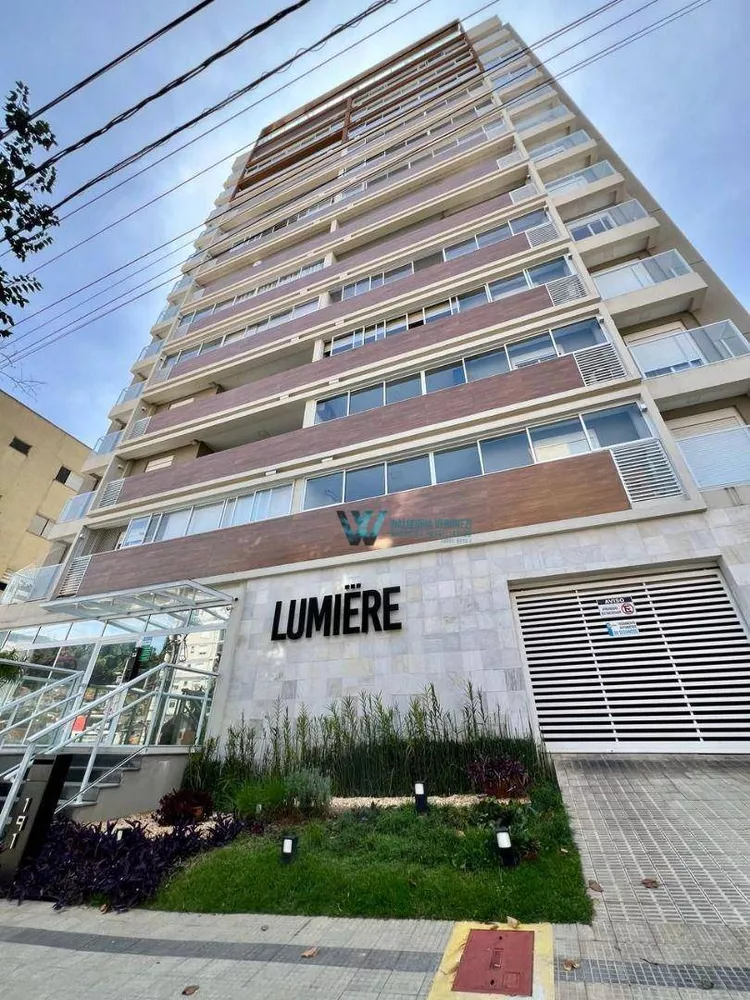 Apartamento à venda com 2 quartos, 71m² - Foto 1