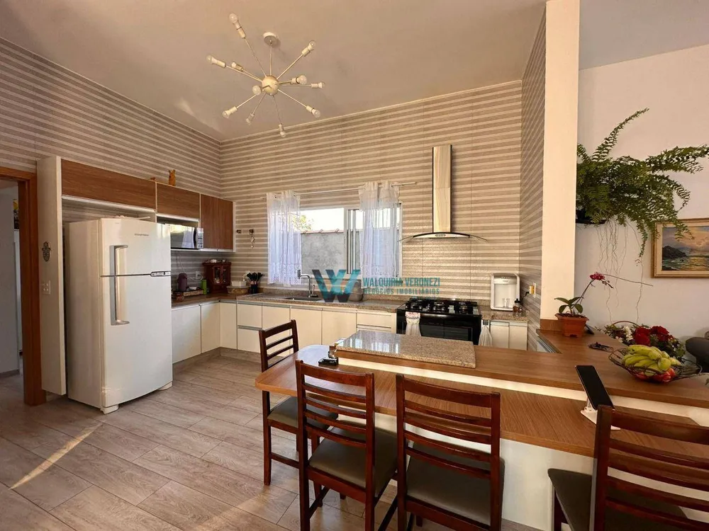 Casa, 3 quartos, 137 m² - Foto 3