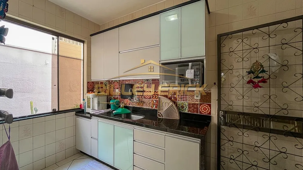 Casa, 4 quartos, 290 m² - Foto 3