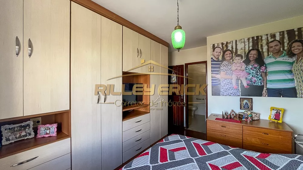 Casa, 4 quartos, 290 m² - Foto 1