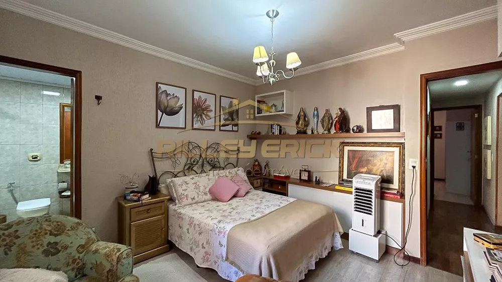 Casa, 4 quartos, 166 m² - Foto 2