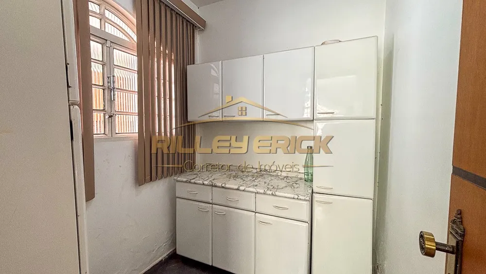 Casa, 4 quartos, 278 m² - Foto 3