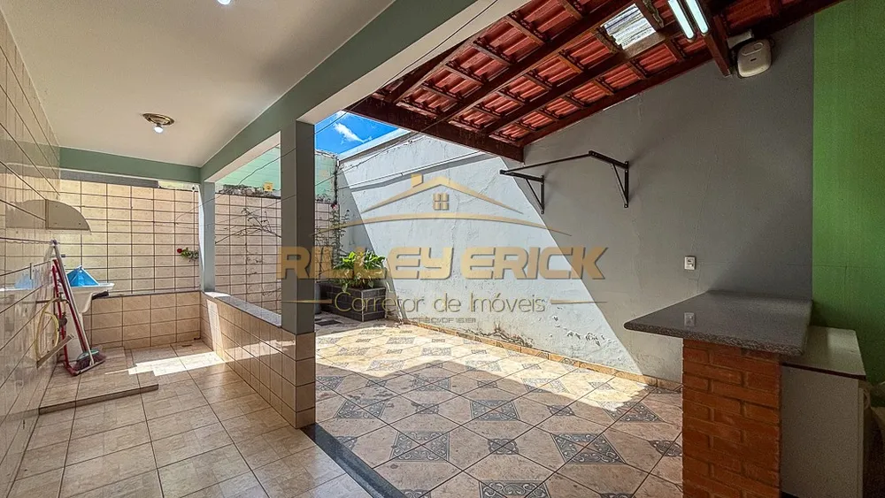 Casa, 4 quartos, 278 m² - Foto 4