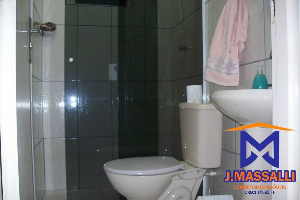 Casa à venda com 3 quartos, 150m² - Foto 8