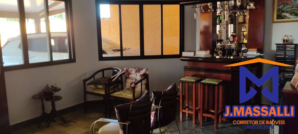 Sobrado à venda com 5 quartos, 500m² - Foto 2