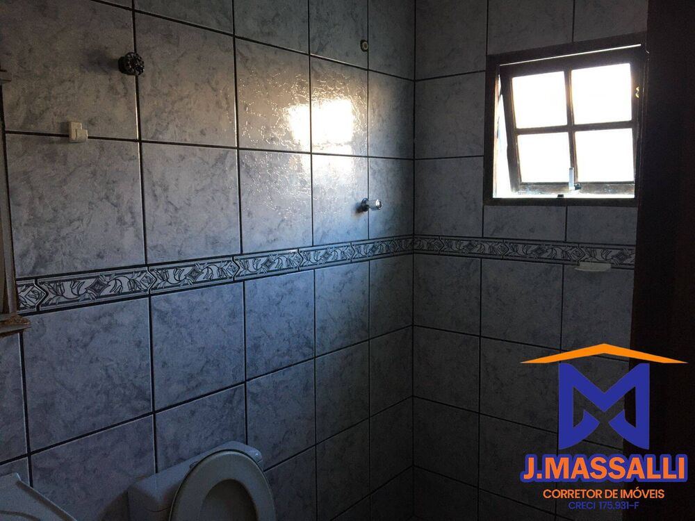 Casa à venda com 2 quartos, 250m² - Foto 4