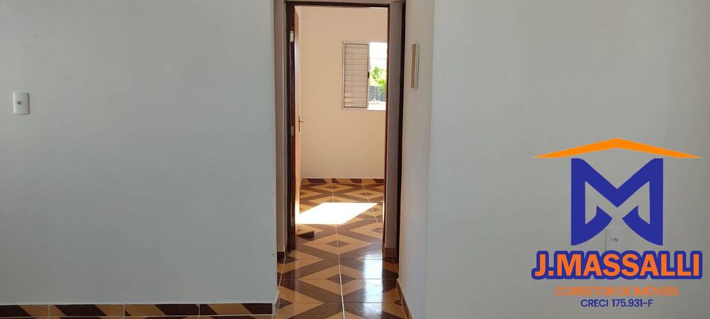Casa à venda com 2 quartos, 250m² - Foto 8
