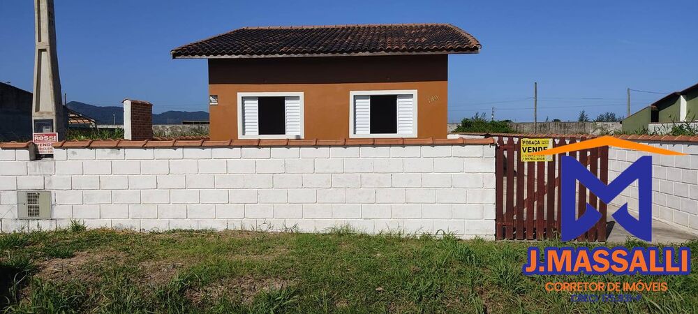 Casa à venda com 2 quartos, 250m² - Foto 1