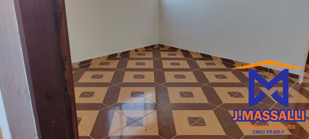 Casa à venda com 2 quartos, 250m² - Foto 4