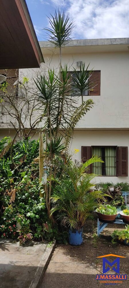 Casa à venda com 4 quartos, 200m² - Foto 6