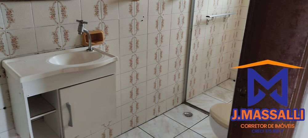 Casa à venda com 3 quartos, 300m² - Foto 4