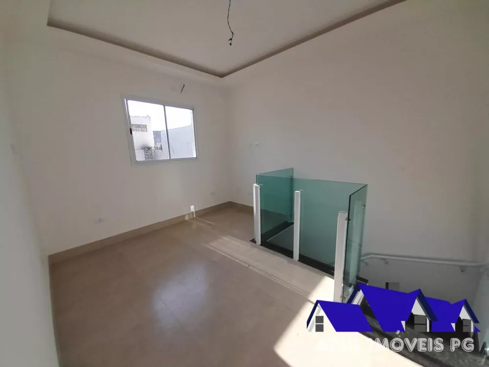 Casa à venda com 2 quartos, 54m² - Foto 1