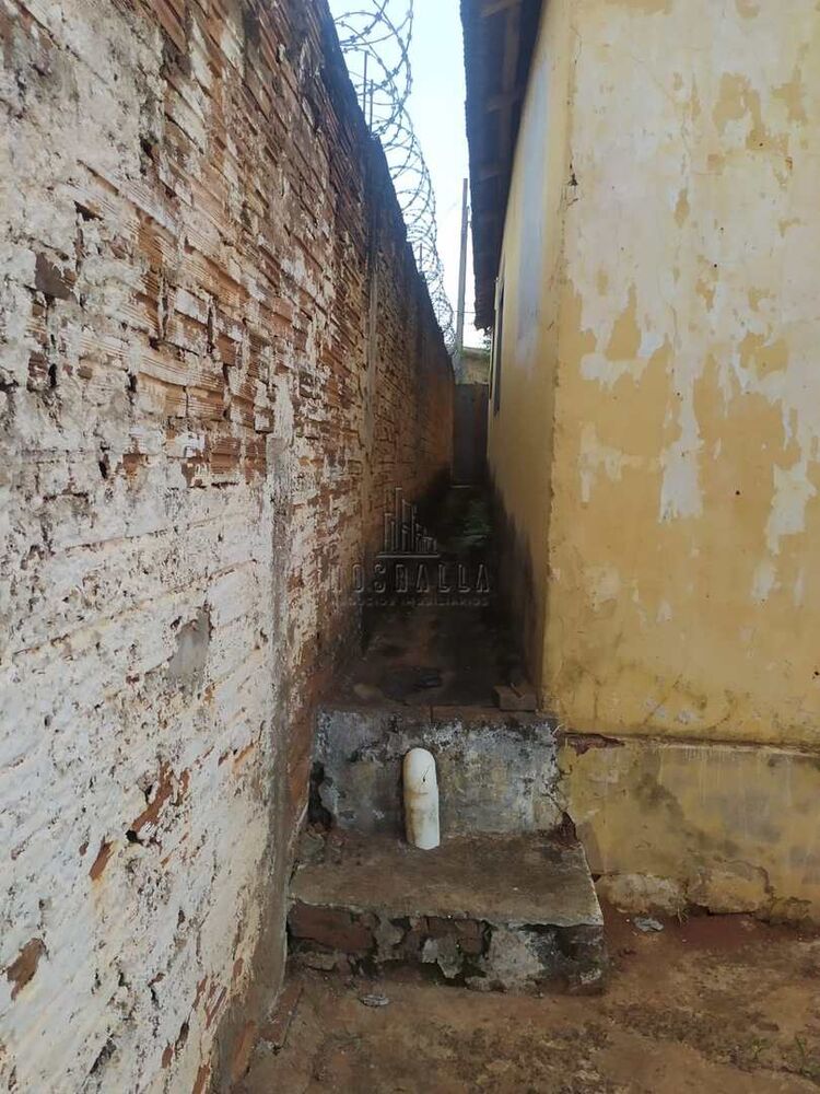 Casa à venda com 2 quartos, 108m² - Foto 4
