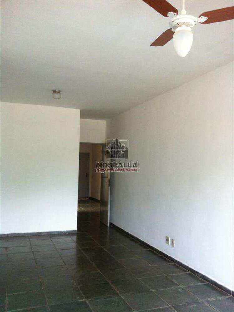 Apartamento para alugar com 3 quartos, 90m² - Foto 8