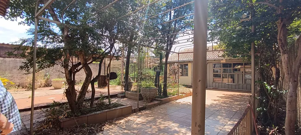 Sobrado, 2 quartos, 367 m² - Foto 1