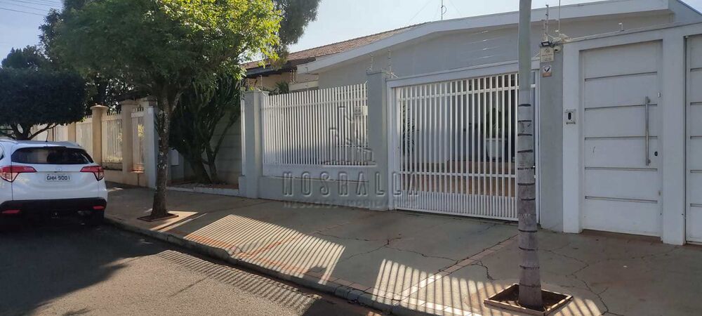 Casa, 3 quartos - Foto 1