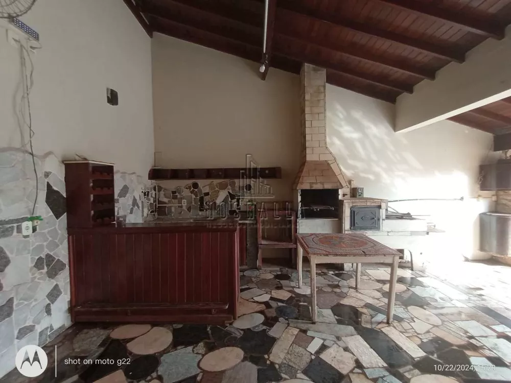 Casa para alugar com 5 quartos, 377m² - Foto 11