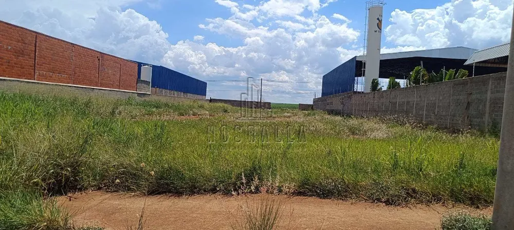 Terreno, 1366 m² - Foto 1