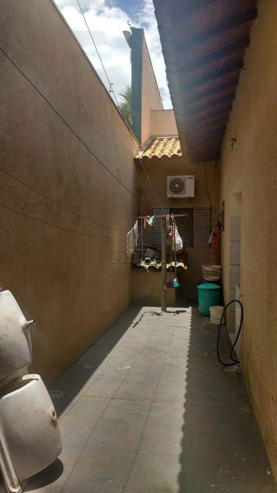 Casa, 4 quartos, 226 m² - Foto 8