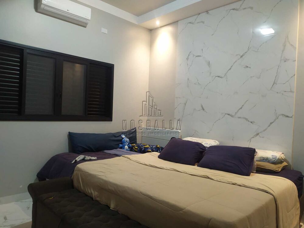 Casa à venda com 3 quartos, 222m² - Foto 10