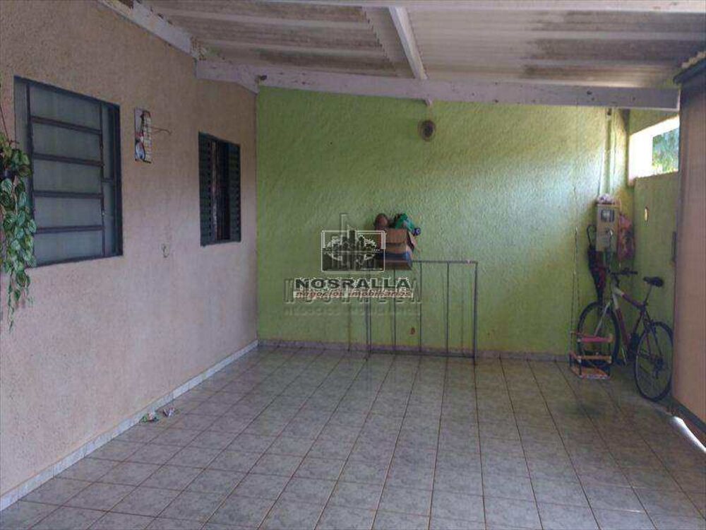 Casa à venda com 4 quartos, 294m² - Foto 2