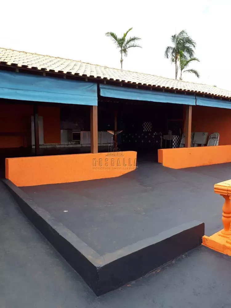 Chácara, 2 quartos, 2244 m² - Foto 2