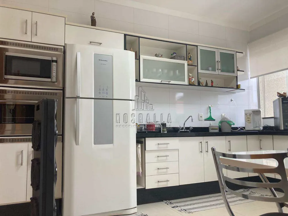 Sobrado, 4 quartos, 348 m² - Foto 5