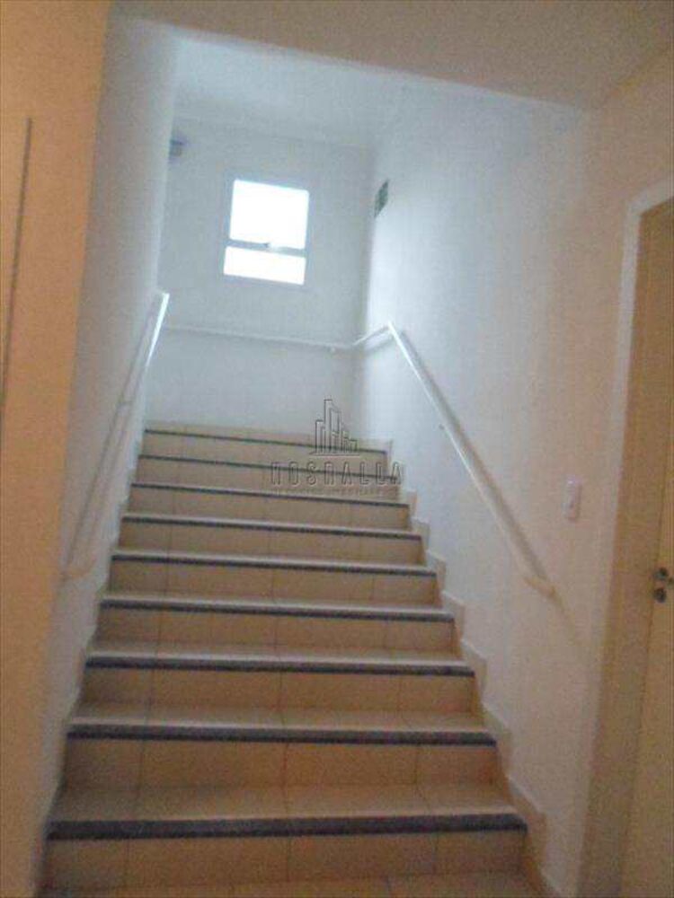 Apartamento à venda com 2 quartos, 75m² - Foto 3