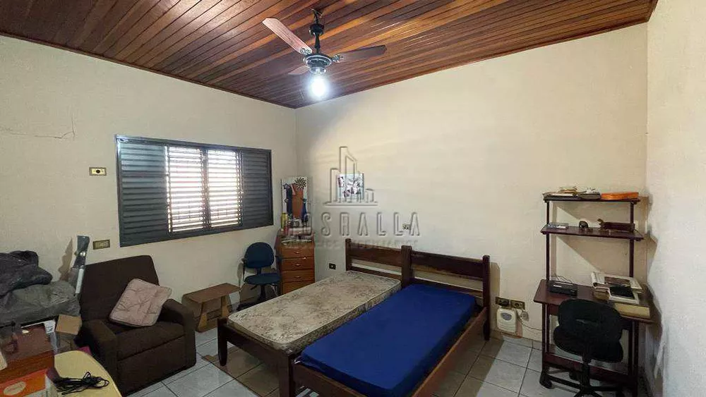 Casa, 3 quartos, 250 m² - Foto 13