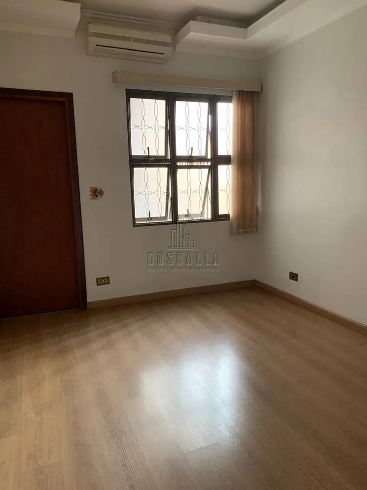 Casa, 3 quartos, 272 m² - Foto 1