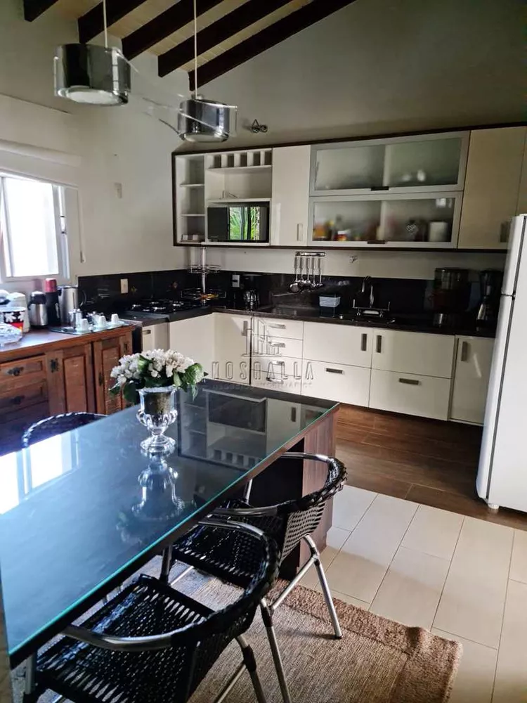 Sobrado, 3 quartos, 274 m² - Foto 6