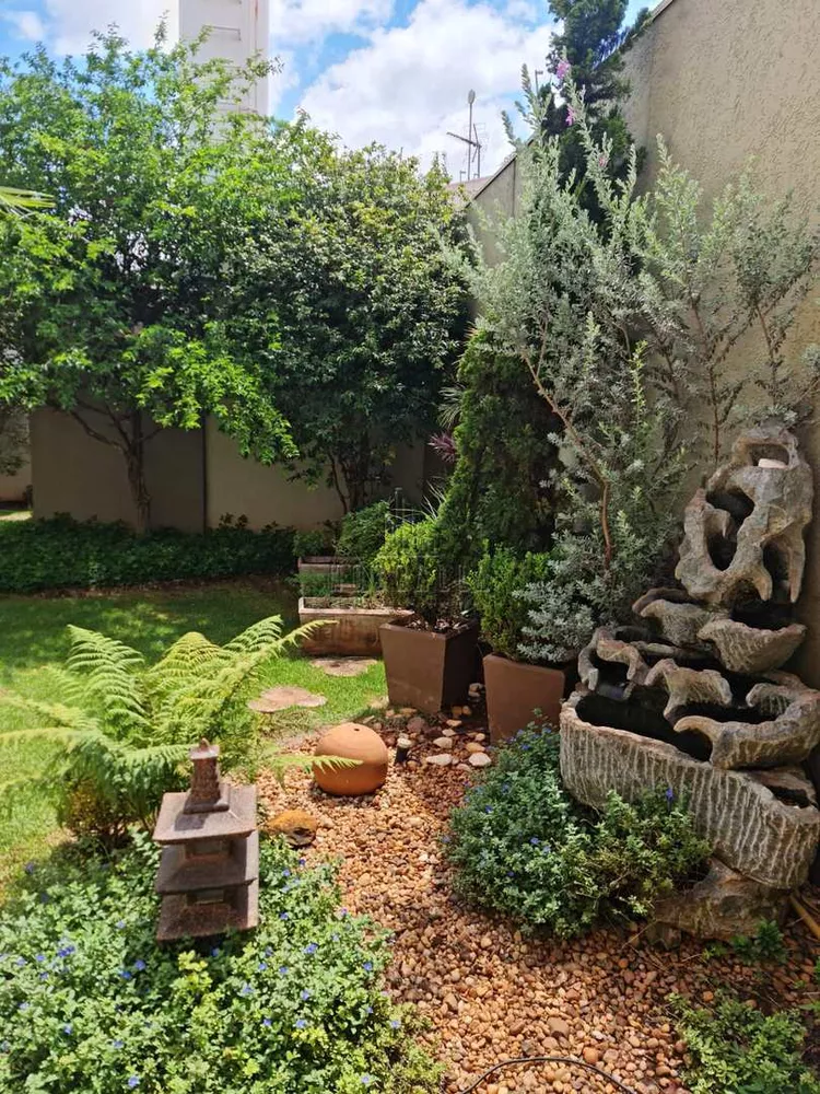 Sobrado, 3 quartos, 274 m² - Foto 1