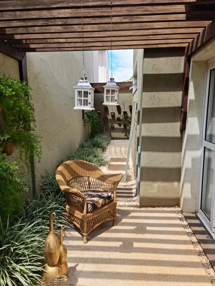 Sobrado, 3 quartos, 274 m² - Foto 8