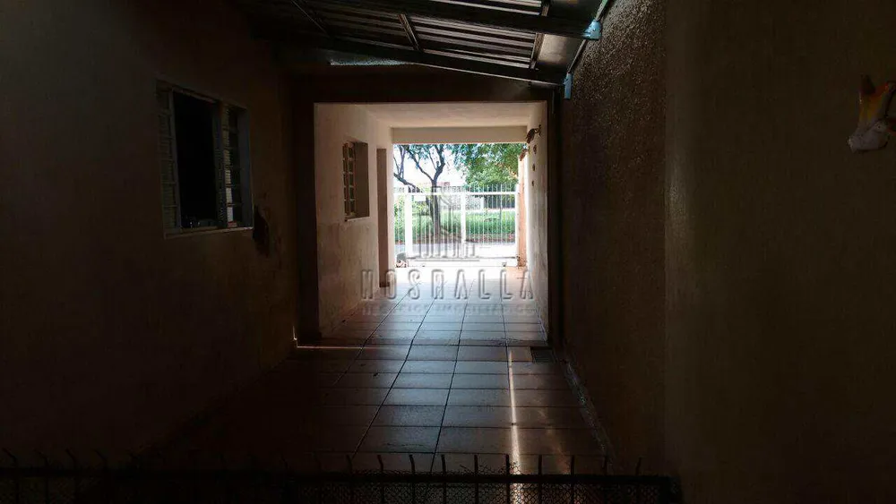Casa, 3 quartos, 210 m² - Foto 2
