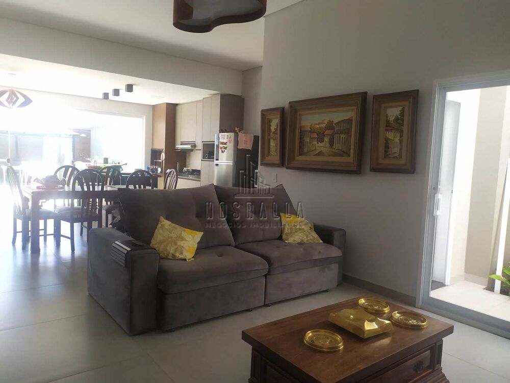 Casa à venda com 3 quartos, 360m² - Foto 4