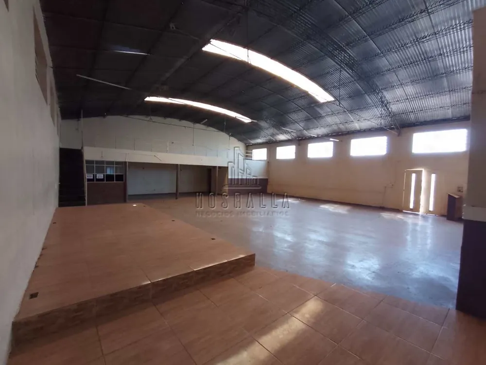 Sala-Conjunto, 300 m² - Foto 1