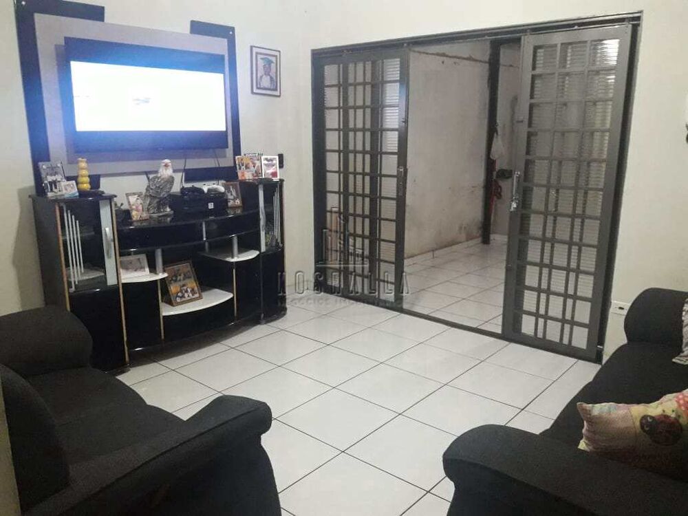 Casa, 3 quartos - Foto 1