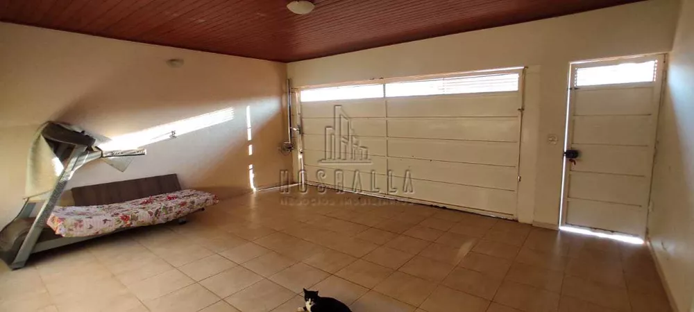 Casa à venda com 3 quartos, 205m² - Foto 3