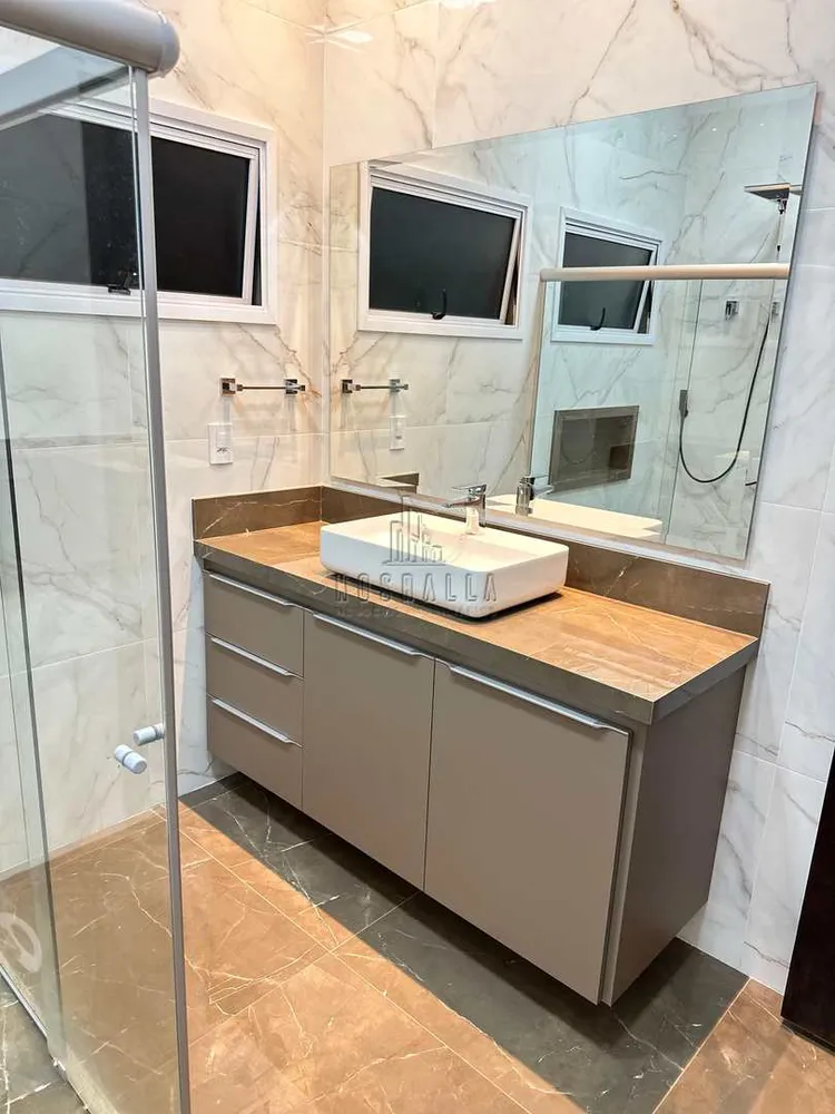 Casa, 3 quartos, 252 m² - Foto 3