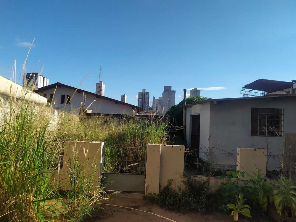 Casa à venda com 3 quartos, 333m² - Foto 20