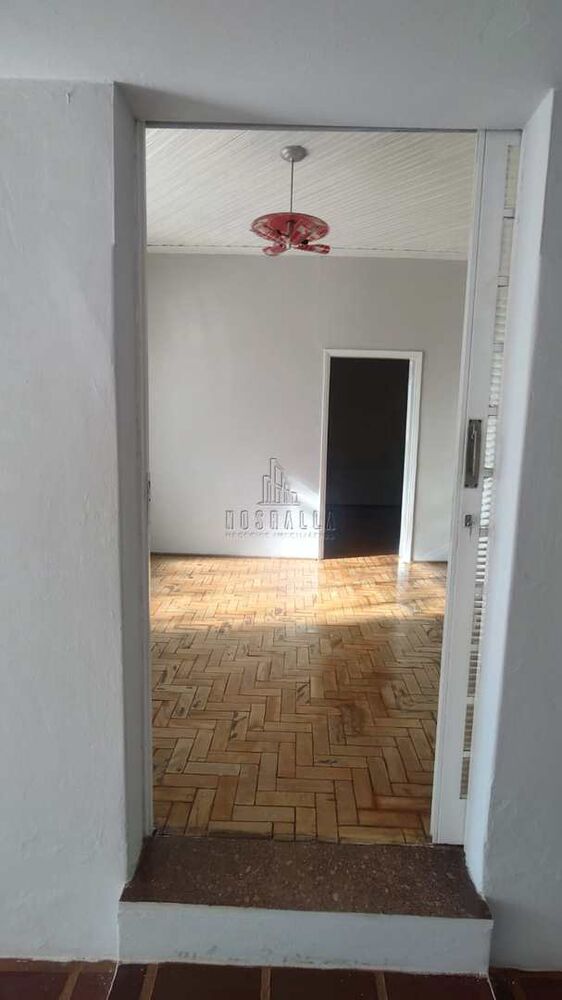 Casa à venda com 3 quartos, 234m² - Foto 4