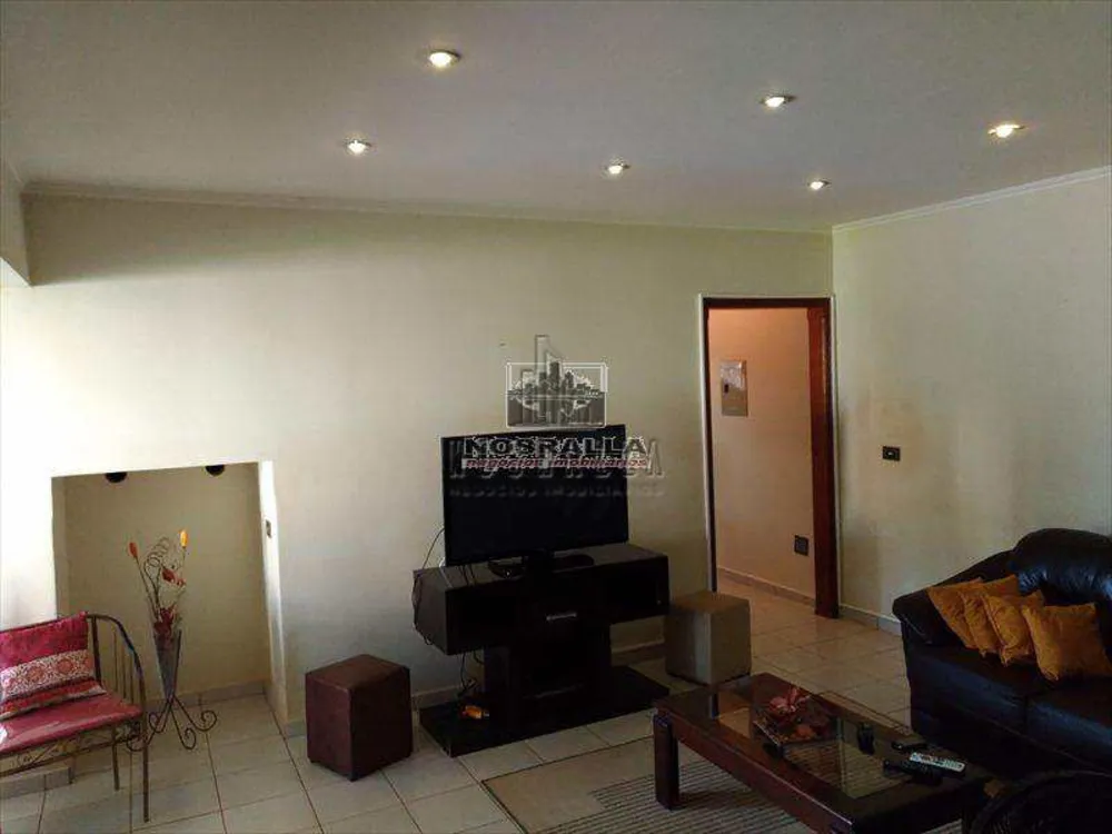 Sobrado, 3 quartos, 206 m² - Foto 2