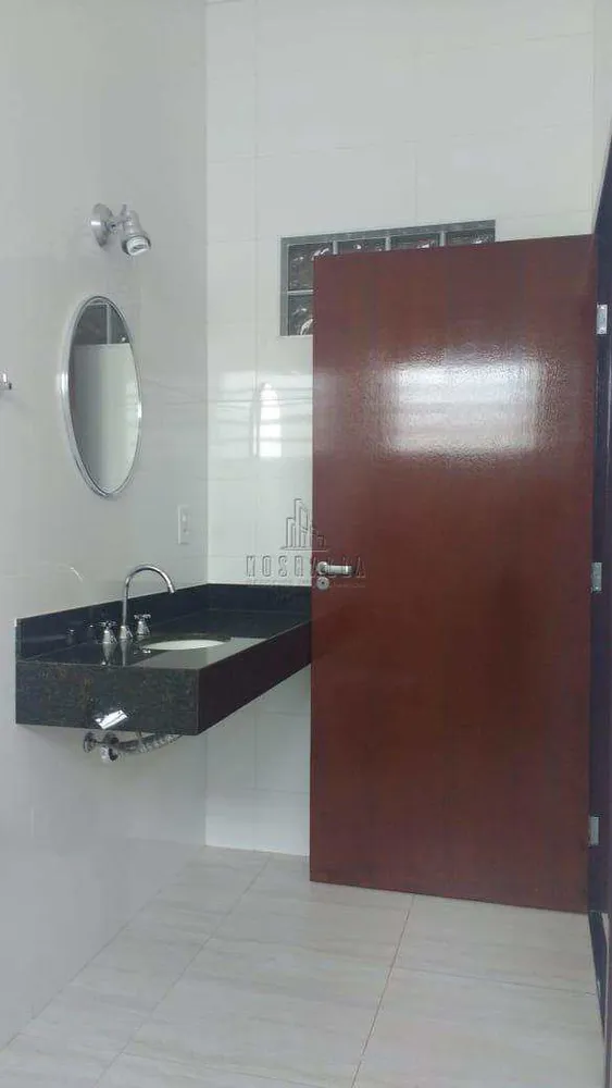Casa, 4 quartos, 240 m² - Foto 10