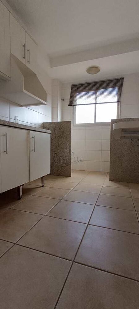 Apartamento à venda e aluguel com 2 quartos, 65m² - Foto 3