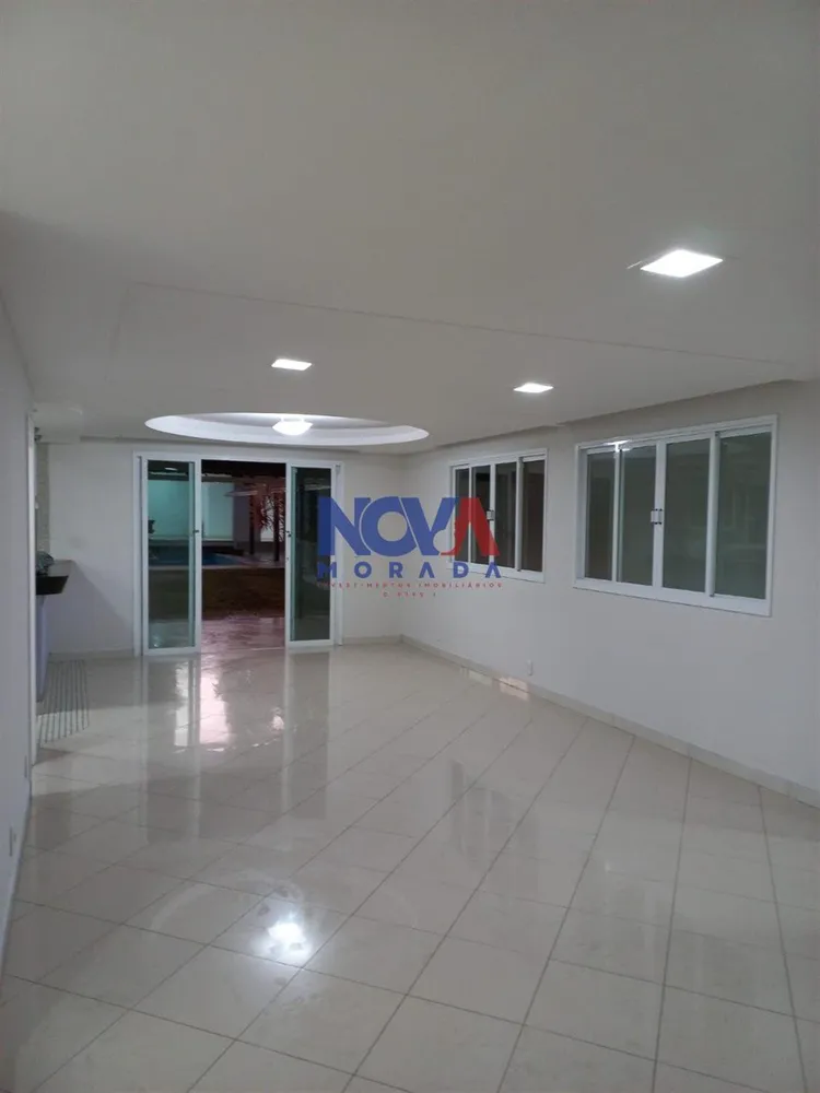 Casa, 4 quartos, 474 m² - Foto 1