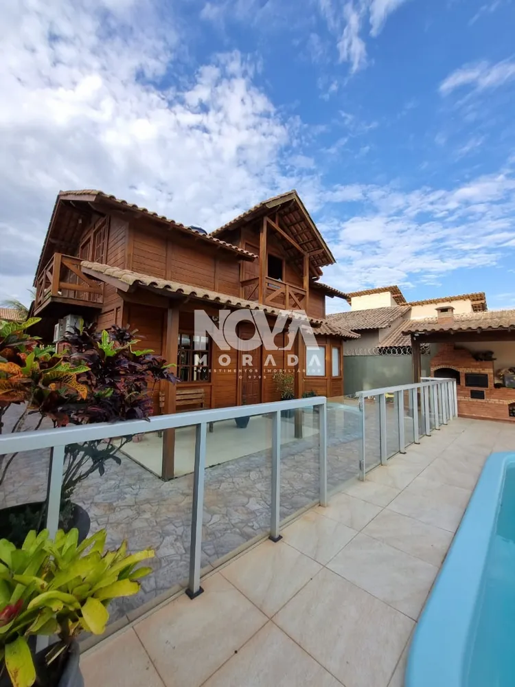 Casa, 4 quartos, 140 m² - Foto 1