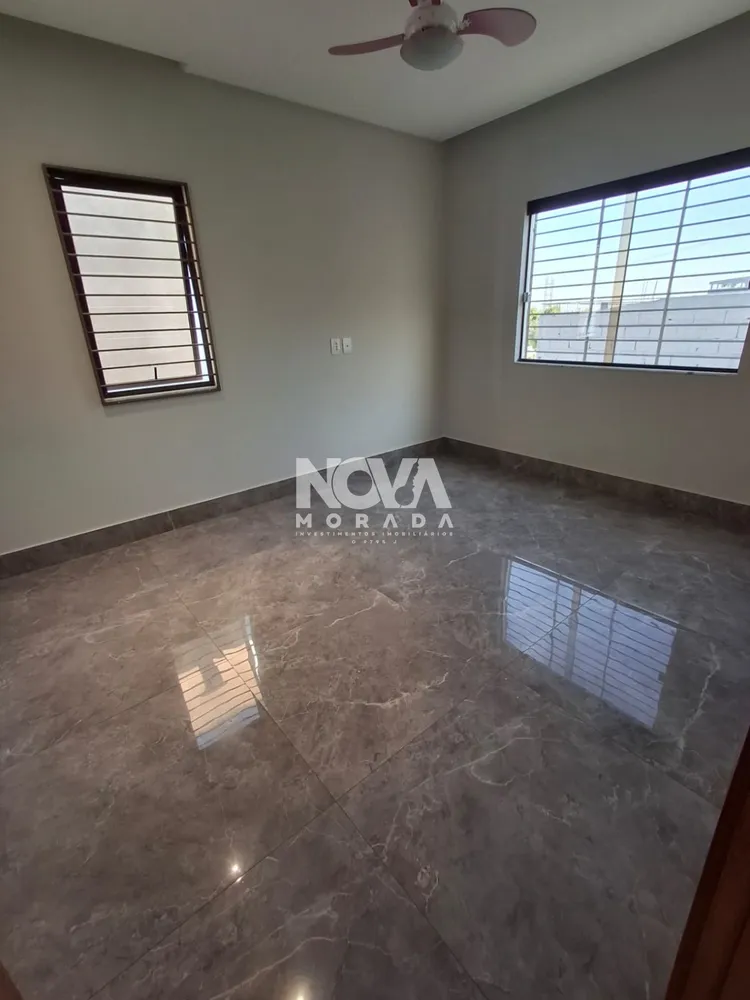 Casa, 4 quartos, 220 m² - Foto 11