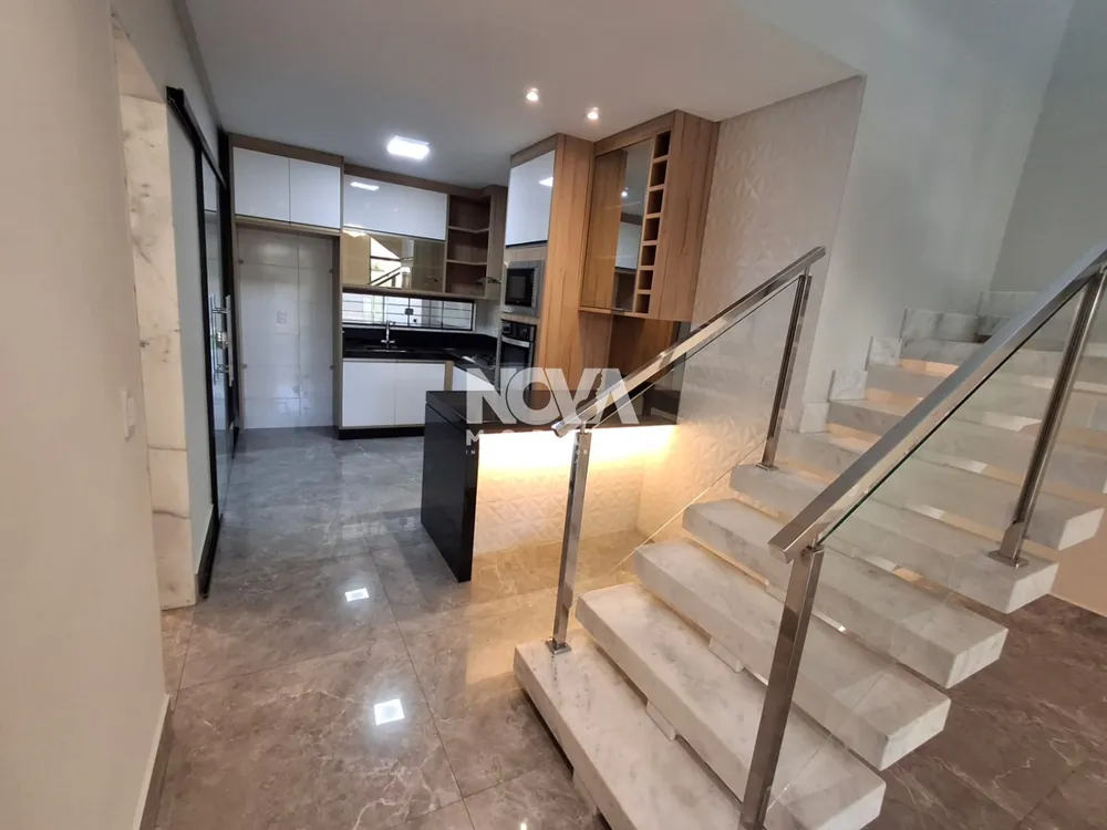 Casa, 4 quartos, 220 m² - Foto 9
